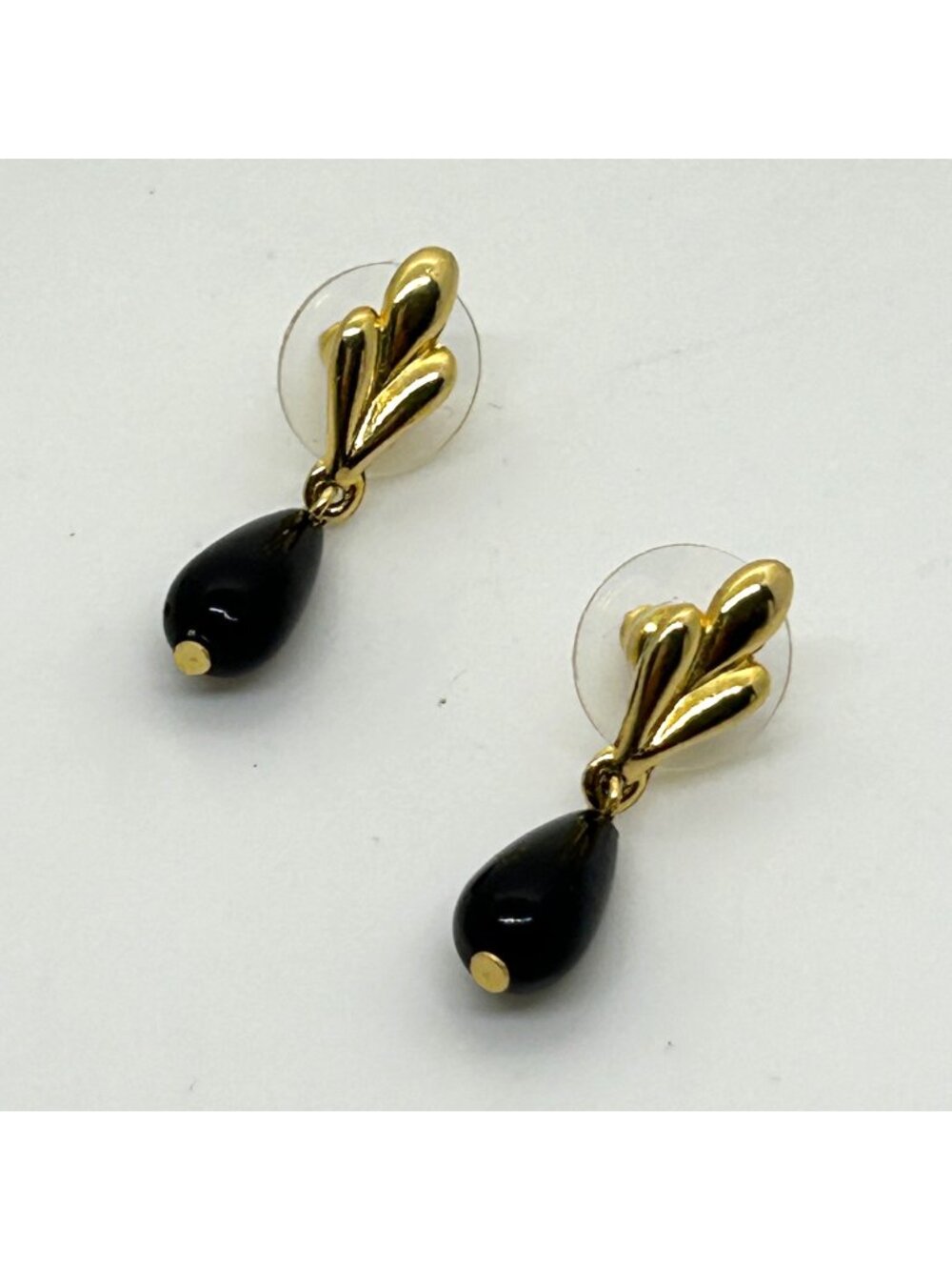 Vintage Gold Tone Black Acrylic Teardrop Dangle Earrings Leaf Design Retro Minim